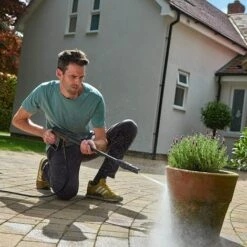 Bosch Nettoyeur Haute-pression UniversalAquatak 130 -Nettoyeur Haute Pression Soldes 10828732 3