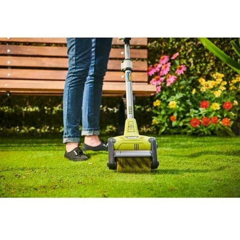 Nettoyeur De Sol RYOBI 18V OnePlus - Avec Brosse Universelle Toutes Surfaces - Sans Batterie Ni Chargeur - RY18PCB-0 6 Nettoyeur De Sol RYOBI 18V OnePlus - Avec Brosse Universelle Toutes Surfaces - Sans Batterie Ni Chargeur - RY18PCB-0 – Image 4